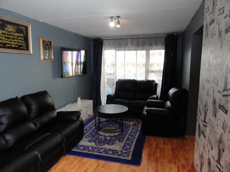2 Bedroom Property for Sale in Bellville Park Western Cape